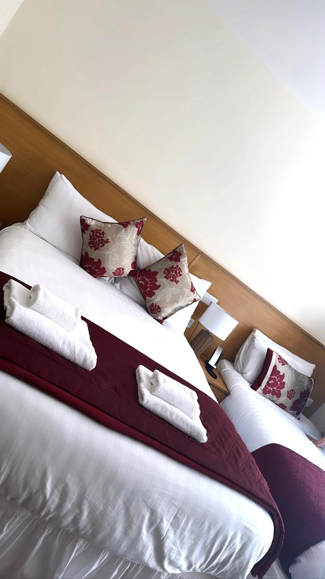 The Hedges Hotel Stranocum ภายนอก รูปภาพ