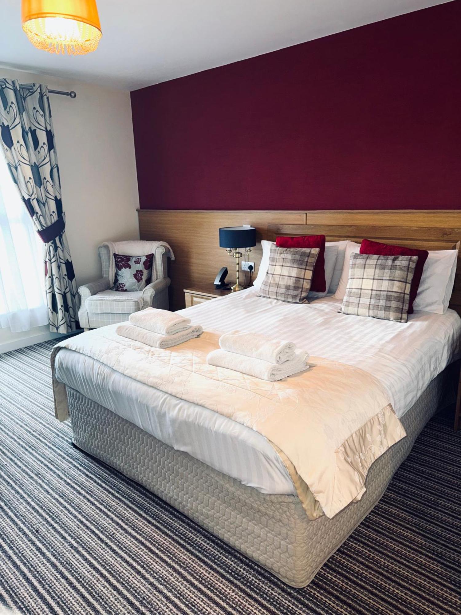 The Hedges Hotel Stranocum ภายนอก รูปภาพ